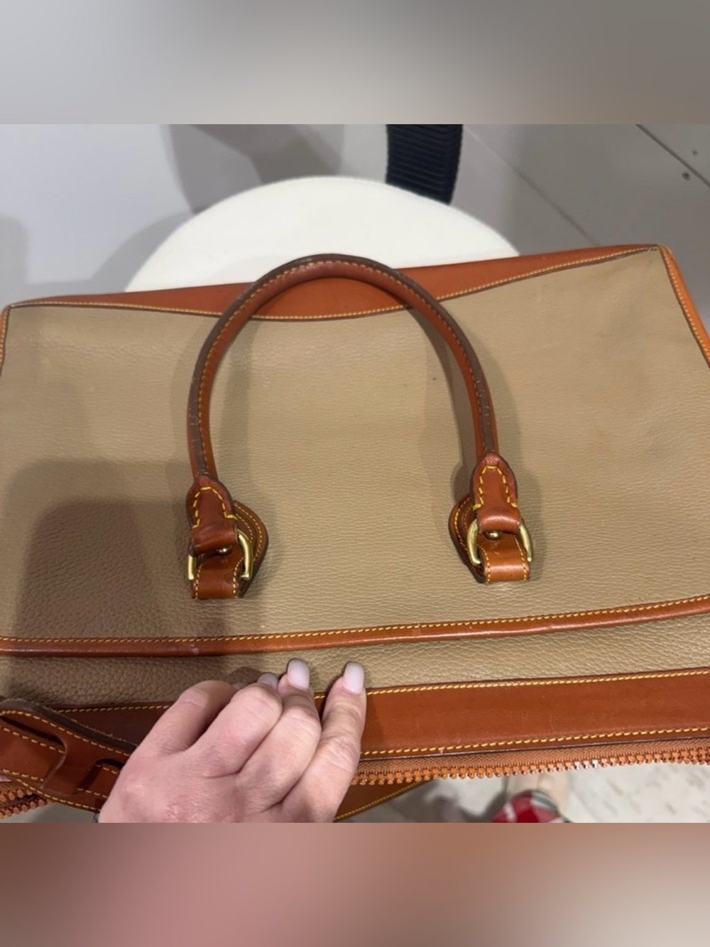 Vintage Dooney & Bourke Tan Leather Laptop Briefcase Work Bag - Picture 3 of 5